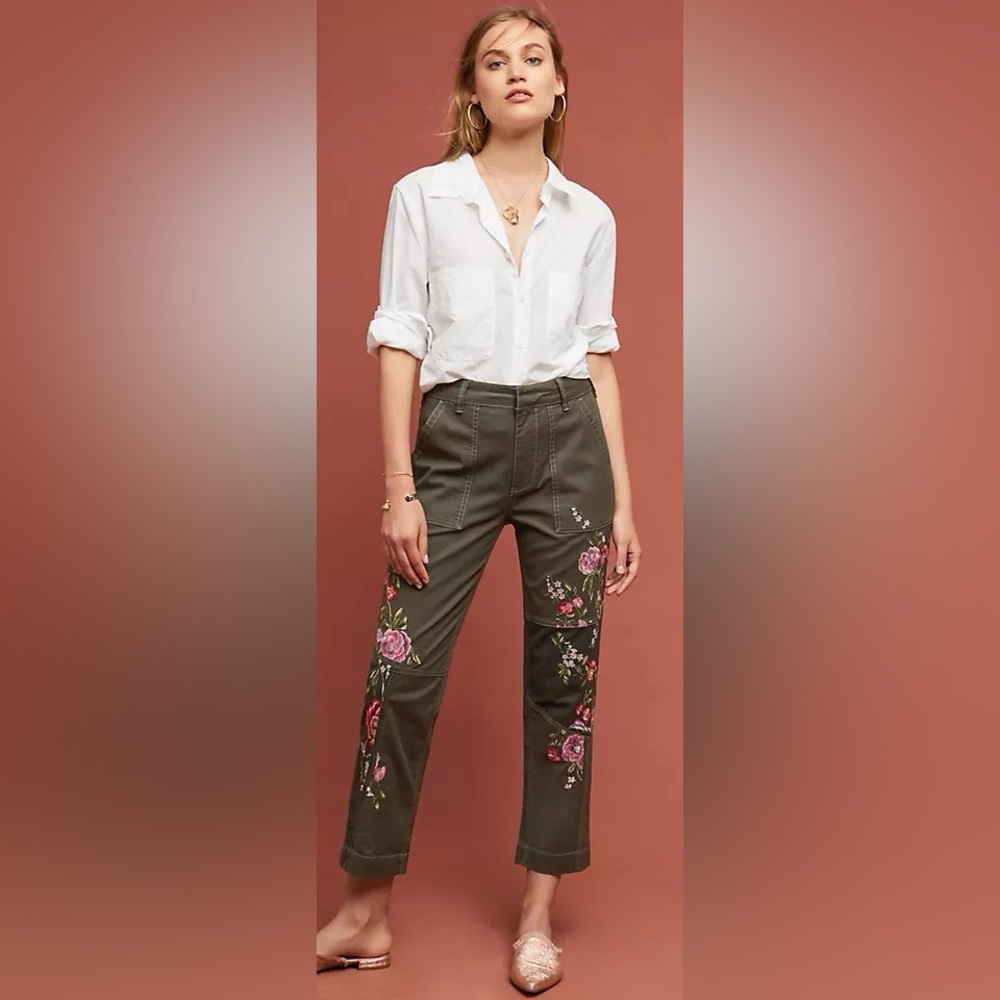 Anthropologie Floral Embroidered Olive Green Capri Cropped Pants size 29